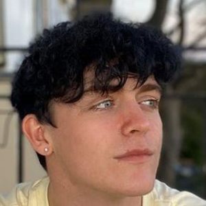 Ronnie Warwick image 7
