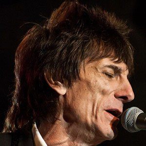 Ronnie Wood image 2