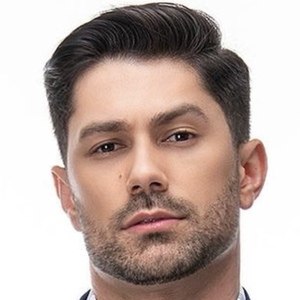 Rony Duarte, 37 (Instagram Star)