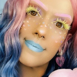 Ronya Yvonne image 5