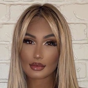 Rosa Rose, 26 (TikTok Star)