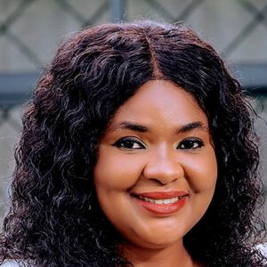 Rose Ndauka, 36 (说唱歌手)