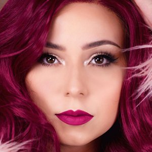 Rose Siard, 36 (Instagram Star)