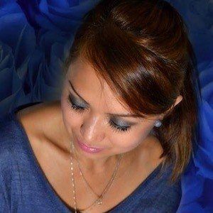 Roselie Rosal, 53 (Estrella de Funimate)
