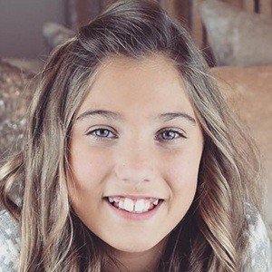 Rosie McClelland (Pop Singer) - Age, Birthday, Bio, Facts, Family, Net