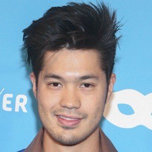 Ross Butler, 35 (Телеактер)