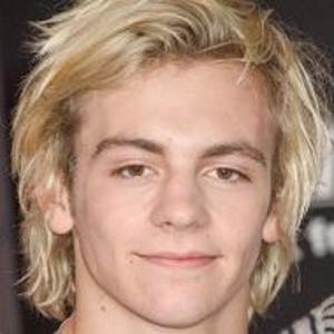 Ross Lynch, 29 (Diễn viên truyền hình)