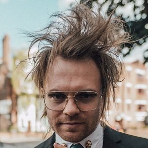 Rou Reynolds image 3