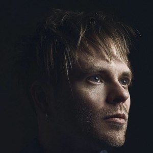 Rou Reynolds image 8