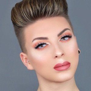 Rowan Young, 26 (YouTube Star)