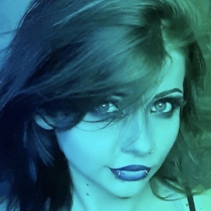 RoxieLove image 7