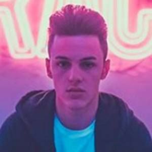 Rubén Neira, 26 (YouTube明星)