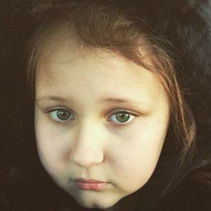 Ruby Rube, 19 (YouTube Star)