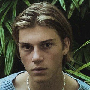 Ruel, 22 (灵魂歌手)