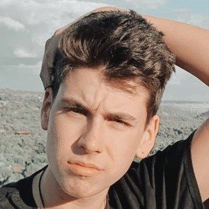 Rurru, 22 (TikTok Star)