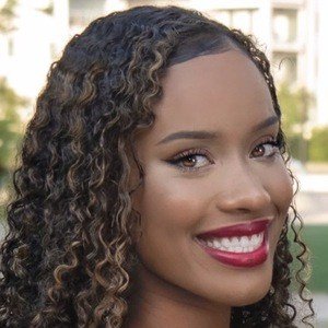 Rxneexx, 24 (TikTok Star)