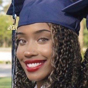 Rxneexx, 24 (TikTok明星)