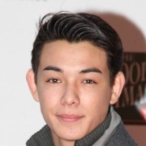 Ryan Potter image 5
