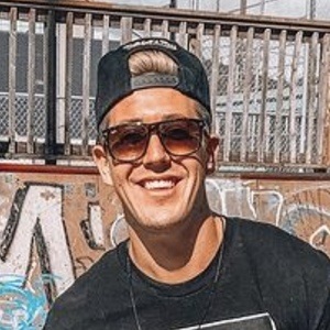 Ryan Pownall, 33 (企業家)