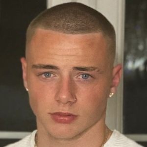 Ryan Snellings, 23 (TikTok Star)