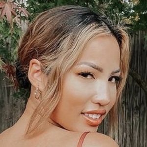 Saaammage, 33 (YouTube Star)