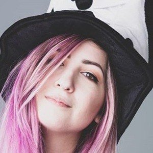 Sabrina Abu-Obeid, 35 (YouTube Star)