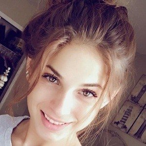 Sabrina Nicole Stewart, 31 (Pop Singer)