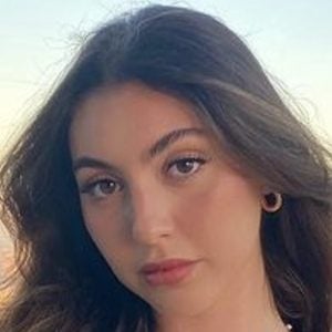 Saby Hesri, 27 (Instagram明星)