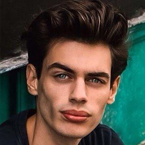 Sacha Smiles, 27 (TikToker)