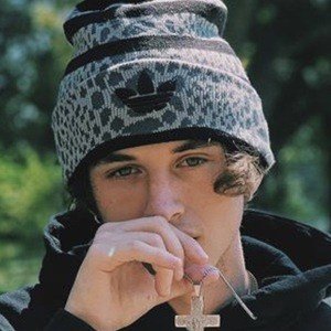 sadboybeanie image 5