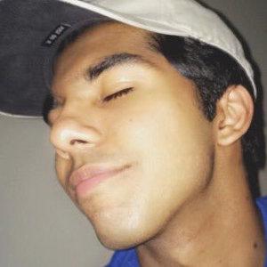 Sahil G, 26 (Estrella de YouNow)