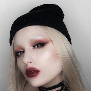 Saida Mickeviciute, 28 (Makeup Artist)