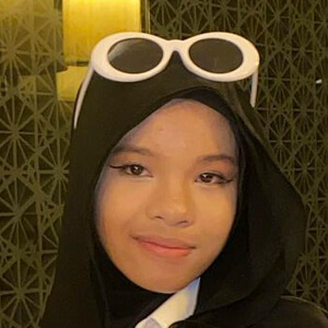 Saleha Halilintar, 15 (YouTube Star)