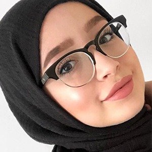 Sali Al-Digs, 28 (Instagram-ster)