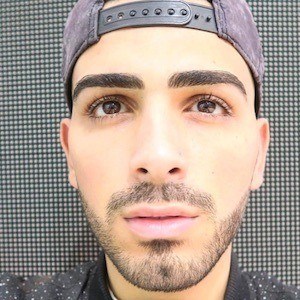 Salihs World, 32 (Instagram Star)