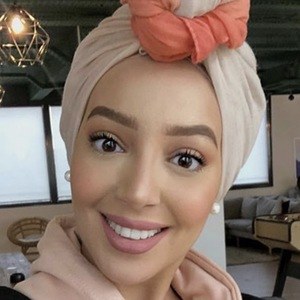 Salima Aliani, 33 (化妝師)