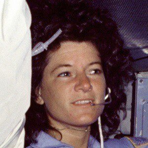 Sally Ride (1951 - 2012) (宇航员)