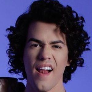 Sam Alves, 36 (流行歌手)