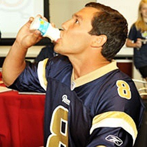 Sam Bradford, 36 (Jogador De Futebol Americano)