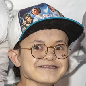 Sam Humphrey, 31 (Diễn viên điện ảnh)