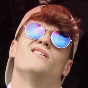 Sam Lewis, 28 (TikTok Star)