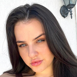 Sam McGraw, 28 (TikTok明星)