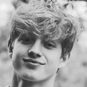 Sam Mooney, 22 (TikTok Star)