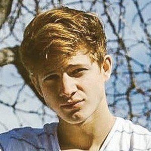 Sam Mooney, 22 (TikTok Star)