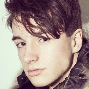 Sam Patterson, 28 (Звезда Youtube)