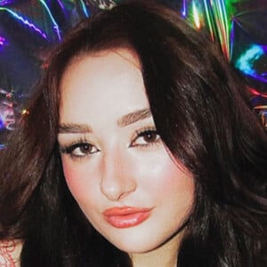 Sam Perakslis image 11