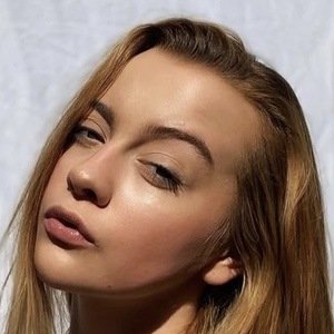 Sam Perry, 25 (TikTok明星)