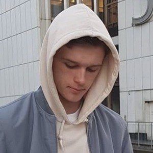 Sam Pettersson, 23 (TikTok Star)
