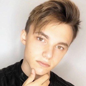 Sam Rouleau, 22 (TikTok明星)