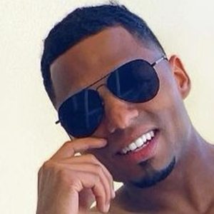 Sam Williams, 34 (TikTok Star)